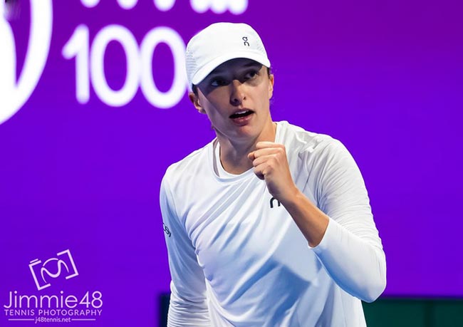 WTA-1000. Доха. Іга Свьонтек почала захист титулу з перемоги над Саккарі